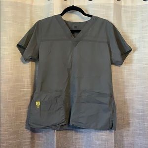 🌸Small grey scrub top